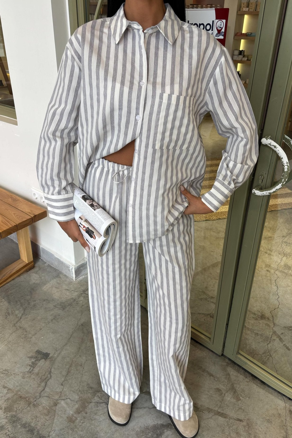 Casual Striped Suit with Pocket Detail Silver
