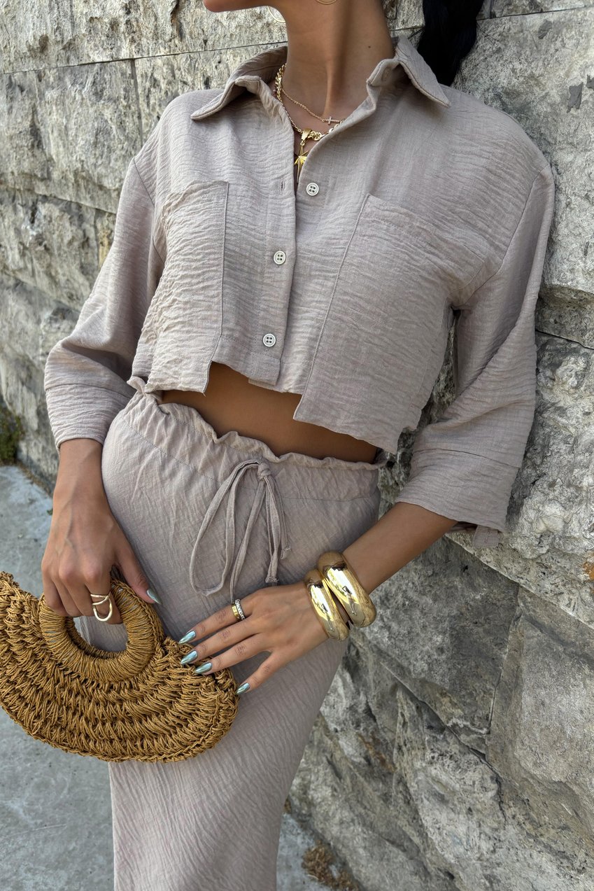 Crop Shirt and Pleated Skirt Design Suit Silver