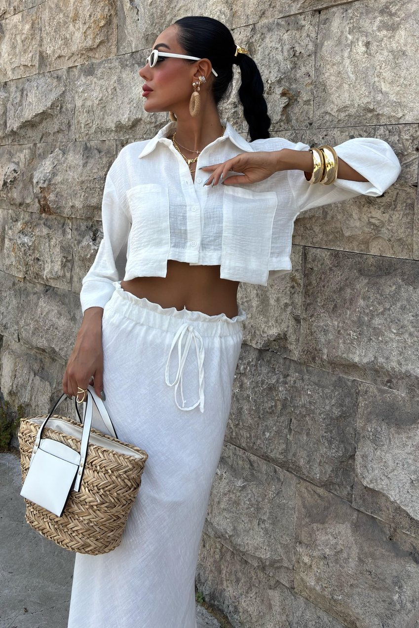 Crop Shirt and Pleated Skirt Design Suit white