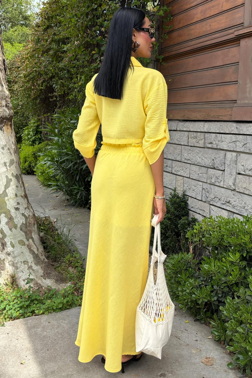 Crop Shirt and Pleated Skirt Design Suit yellow