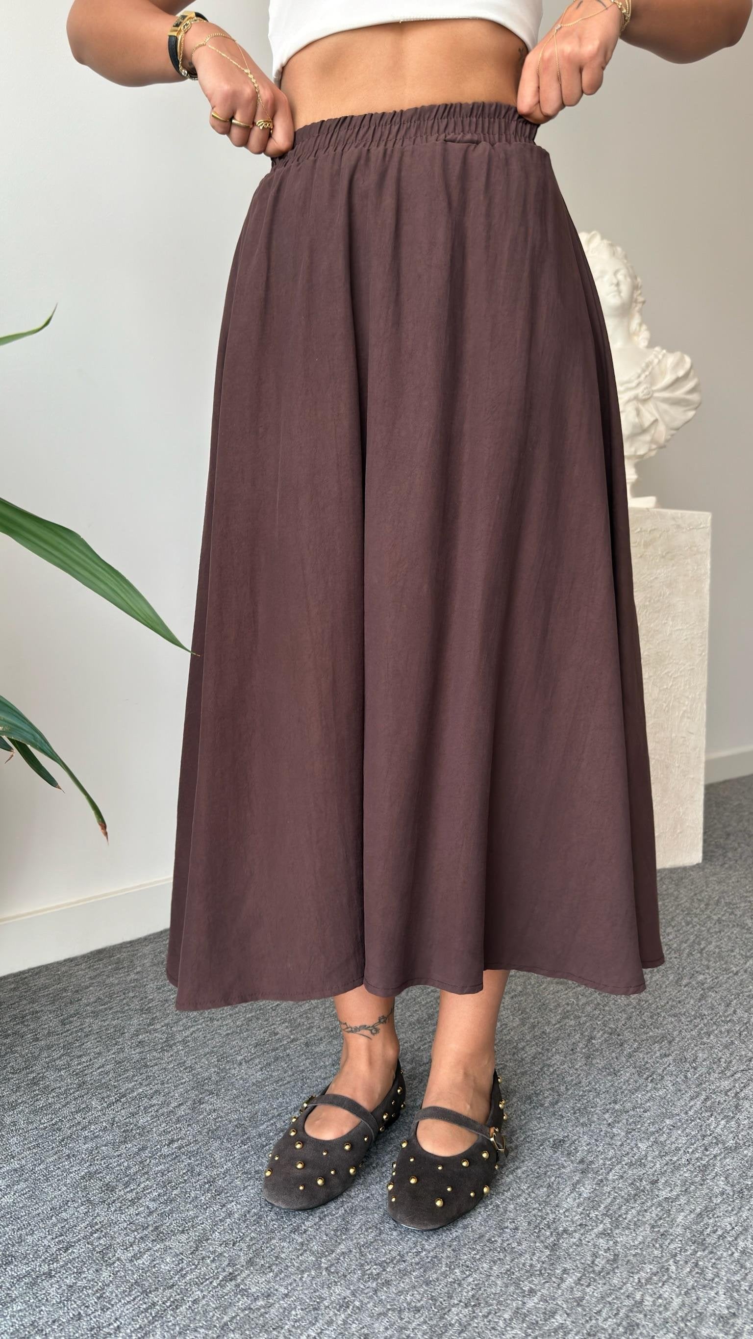 Brown Quen Stone Detailed Tencel Skirt Suit
