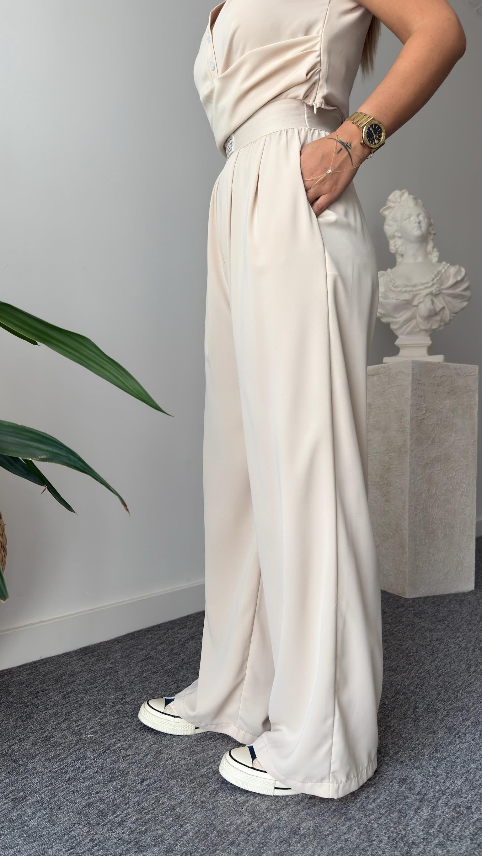 Stone Utaka Elastic Waist Trousers