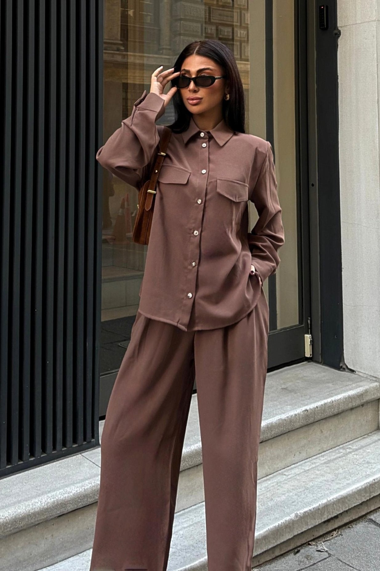 Flowy Classic Suit Brown