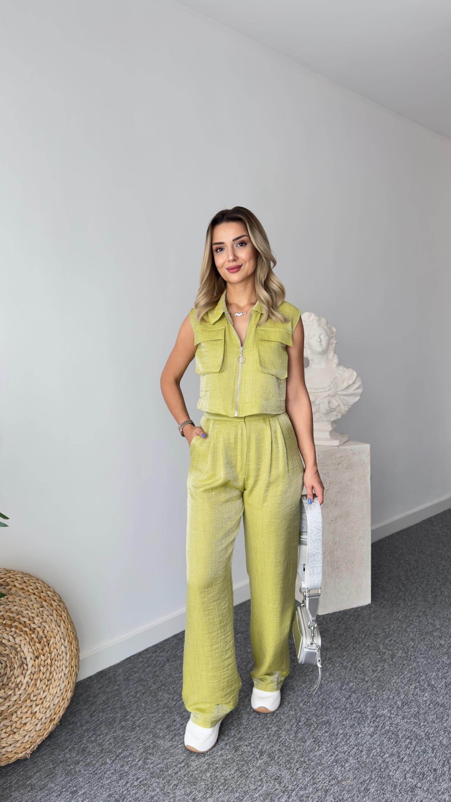 Gjen Zippered Olive Two Piece Suit