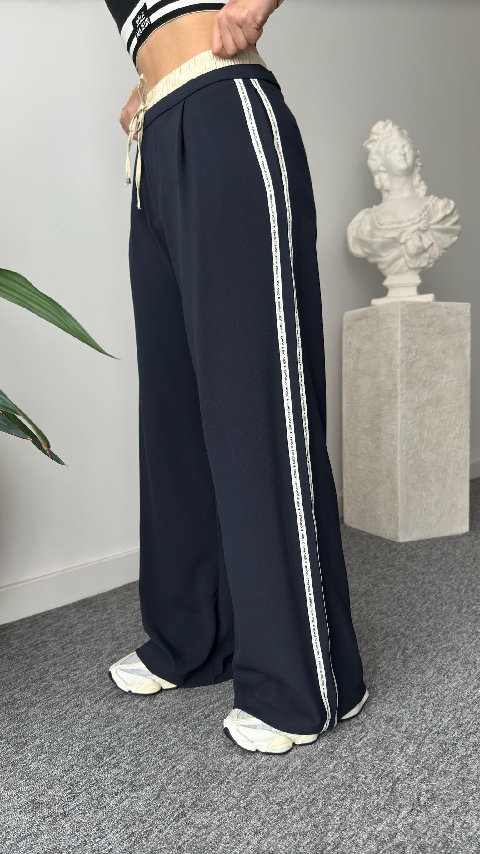 Festa Waist Parachute Garnish Striped Trousers