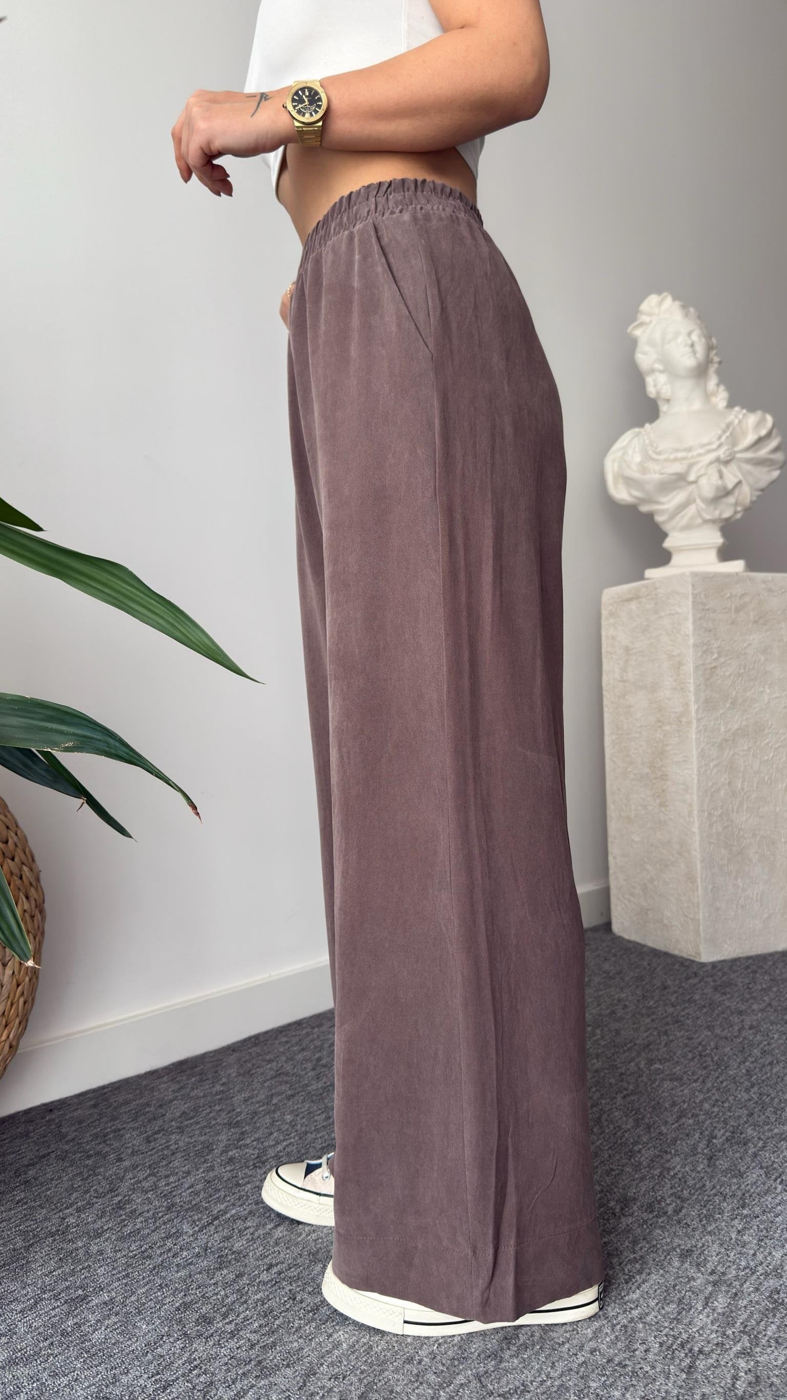 Brown Neva Waist Pleated Tencel Suit