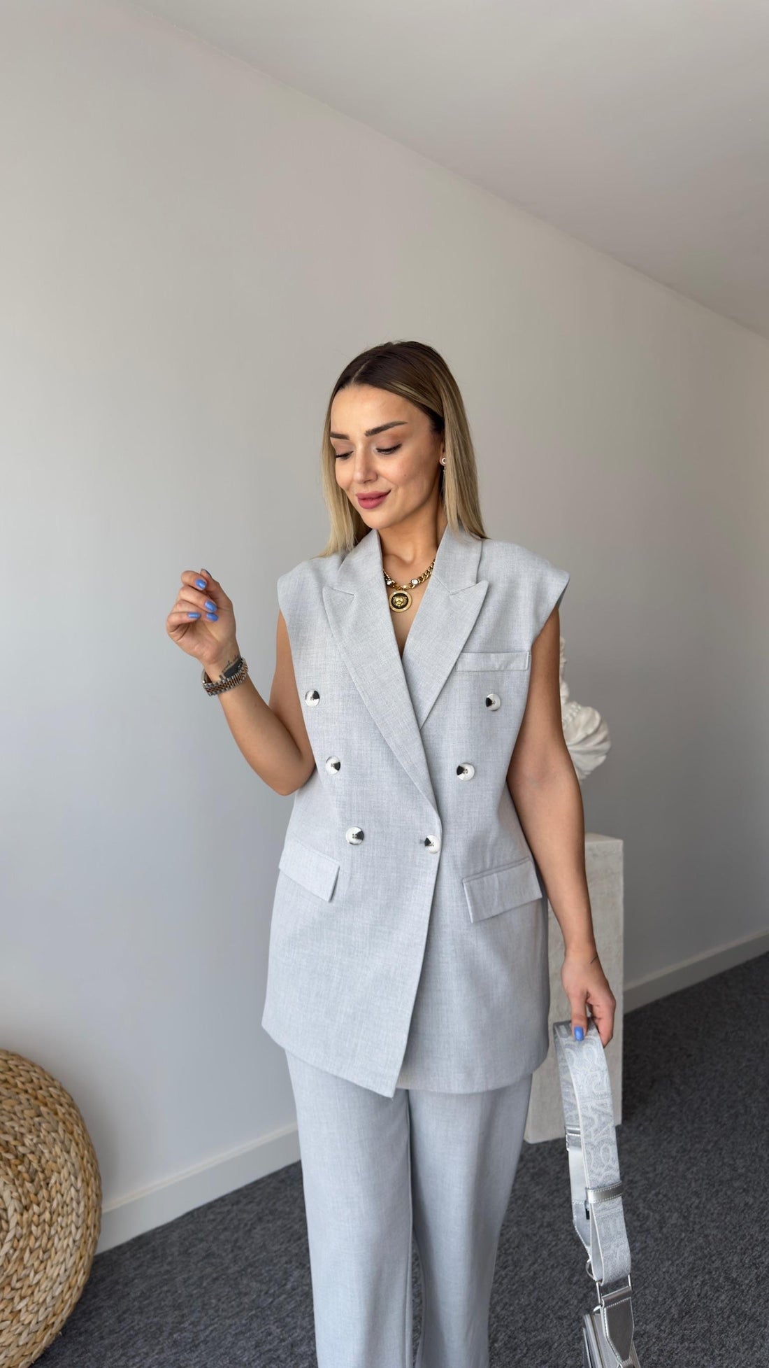 Ena Gray Vest Suit