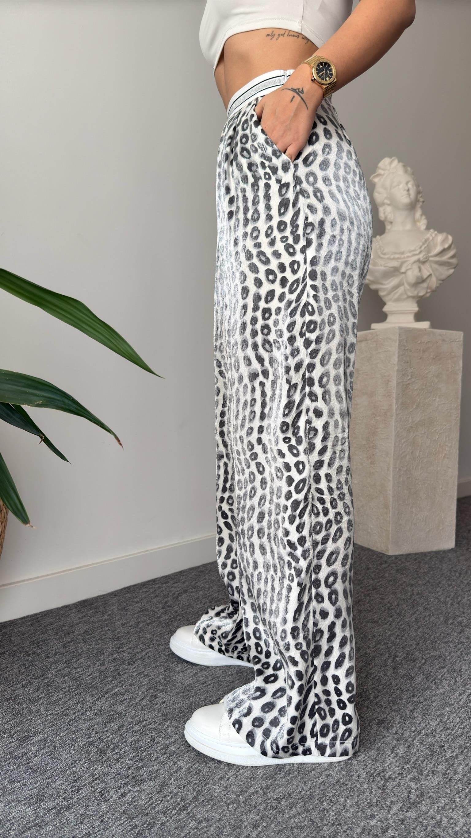 Kuel Elastic Waist Patterned Trousers
