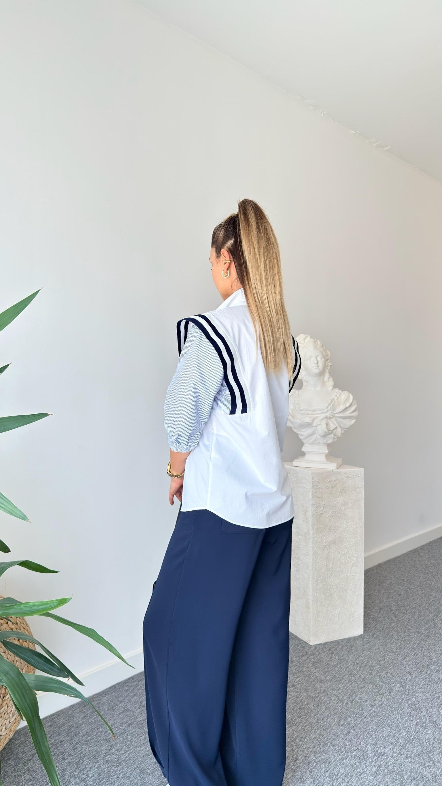 Pref Ribbed White Shirt