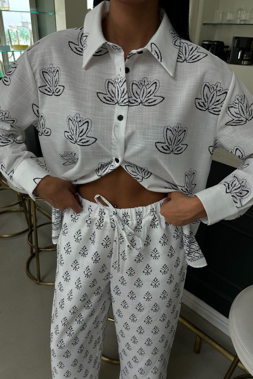 Ethnic Patterned Two-Piece Linen Suit white