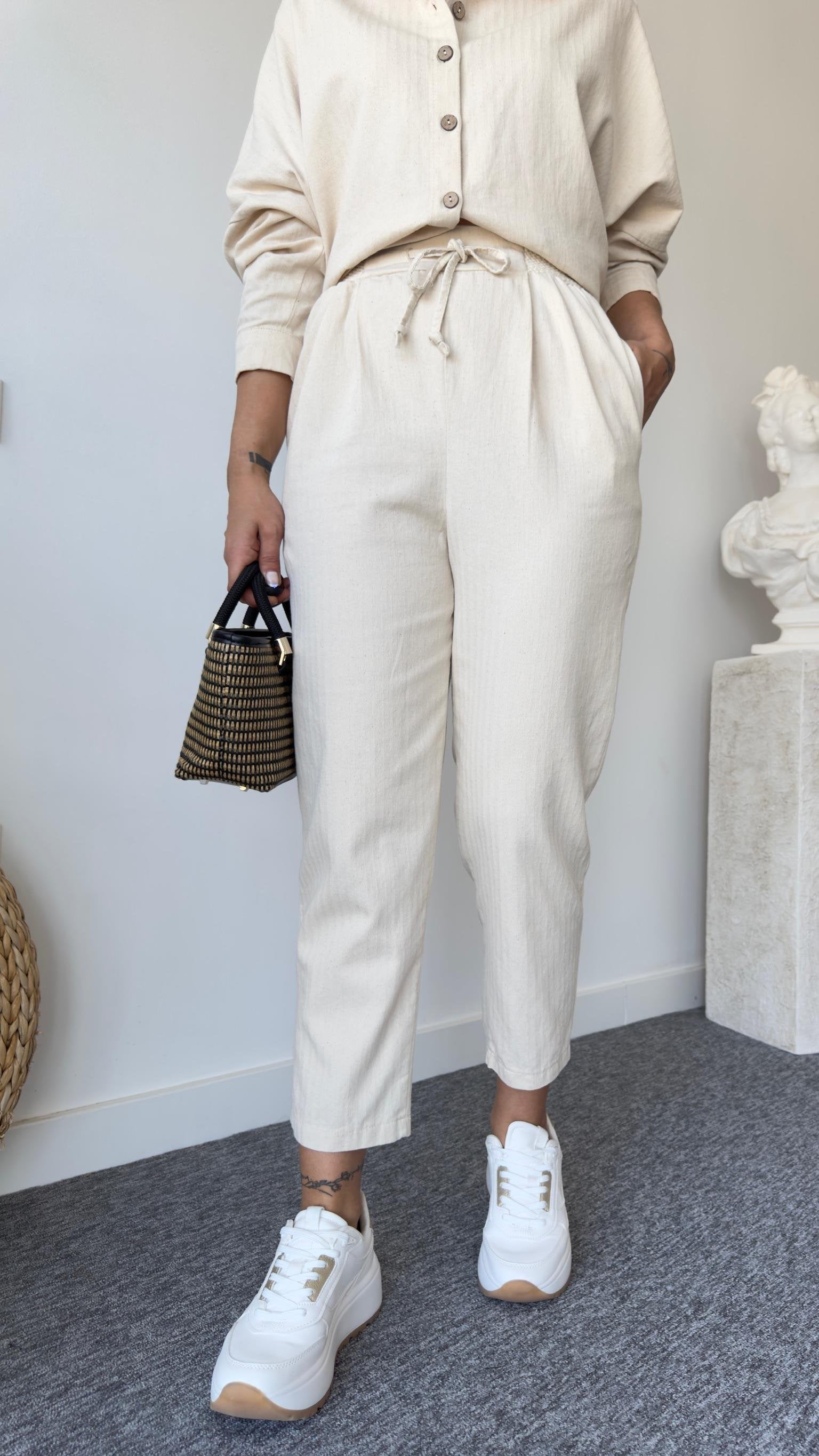Ventu Elastic Waist Linen Trousers