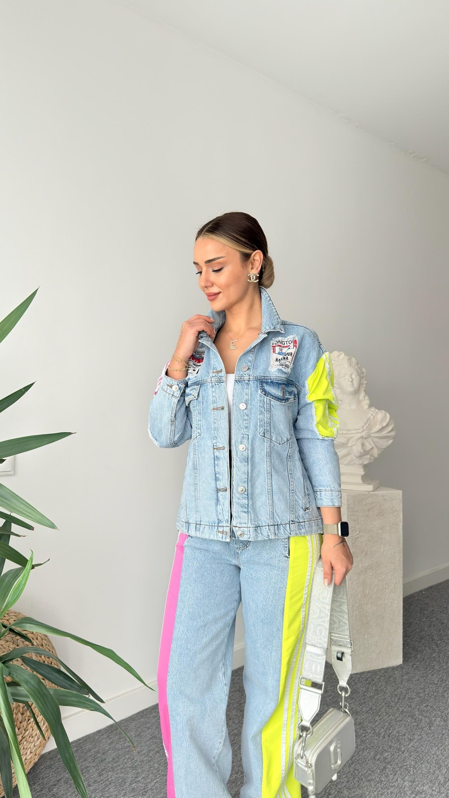 Breet Pink Color Transitional Design Jean Suit