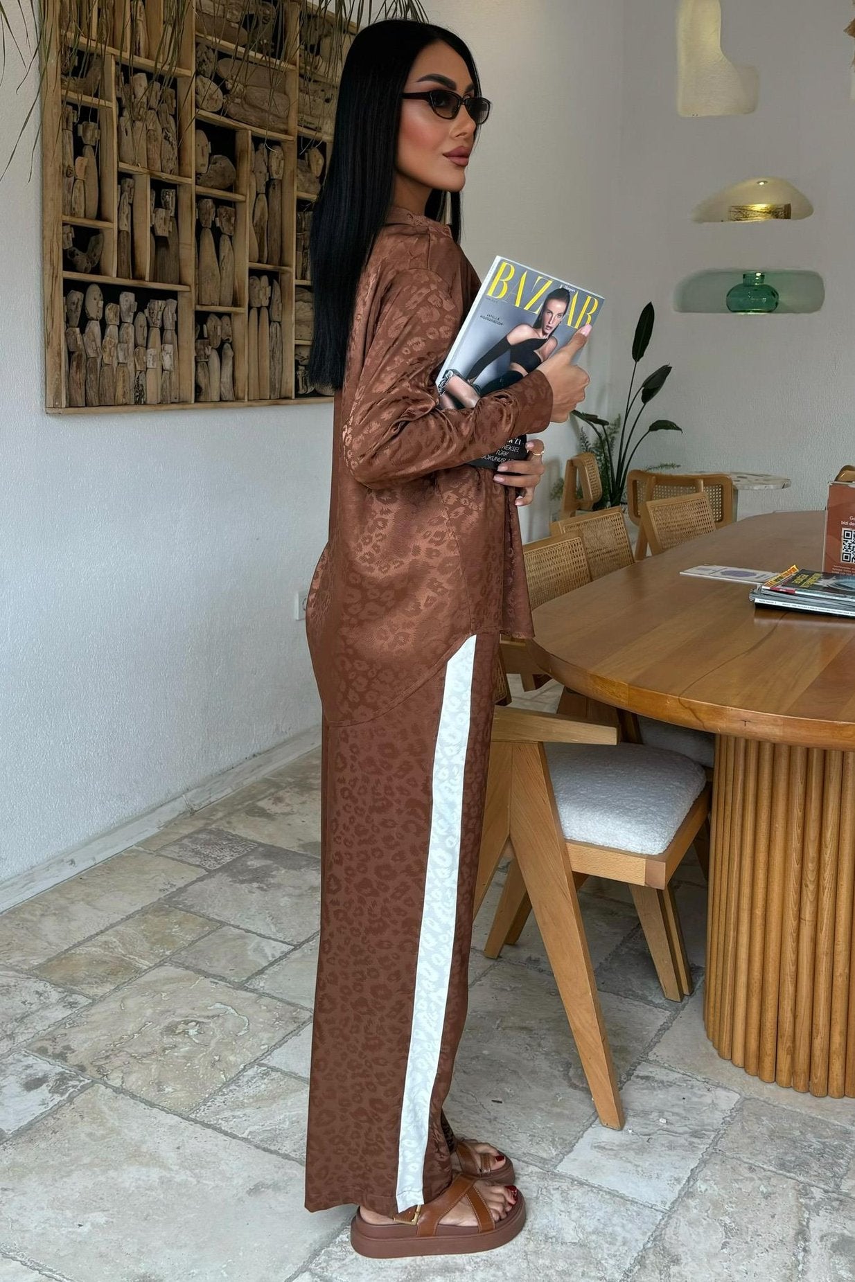 Garni Detail Jacquard Satin Suit Brown