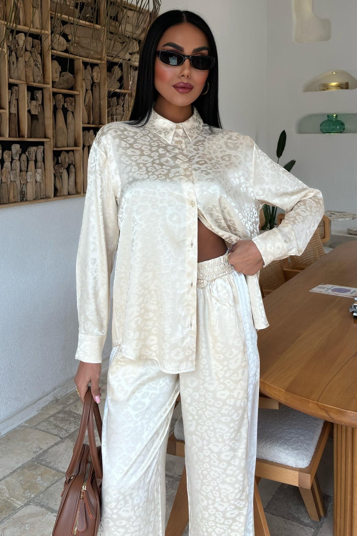 Garni Detail Jacquard Satin Suit White