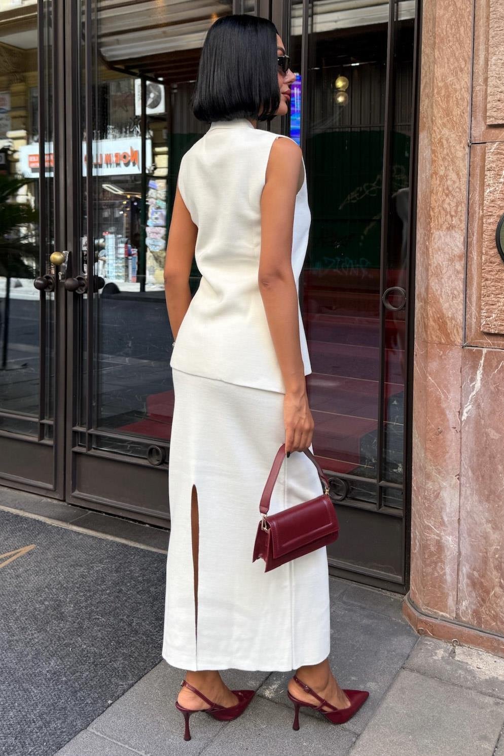 Gold Button Detailed Vest Midi Suit white