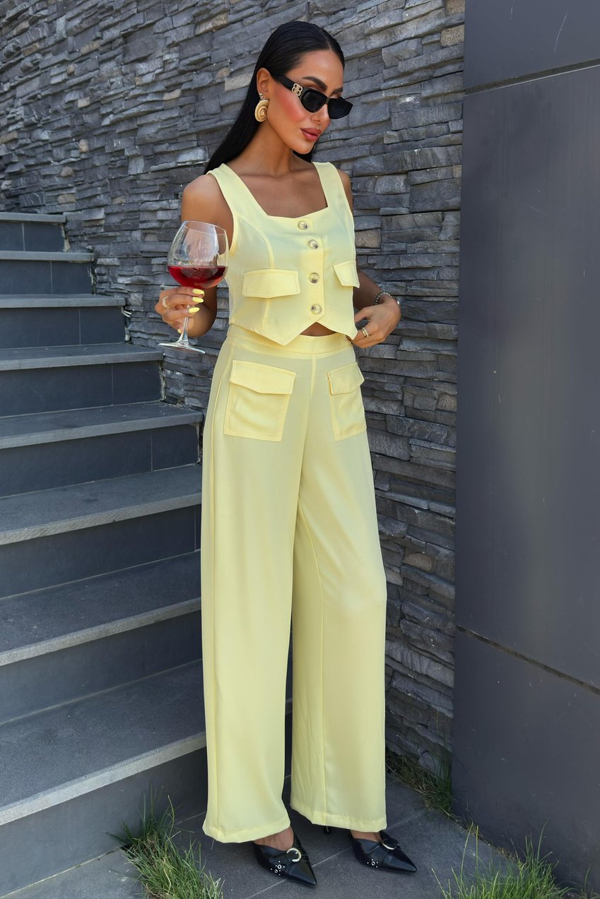 Square Collar Pocket Detail Suit yellow
