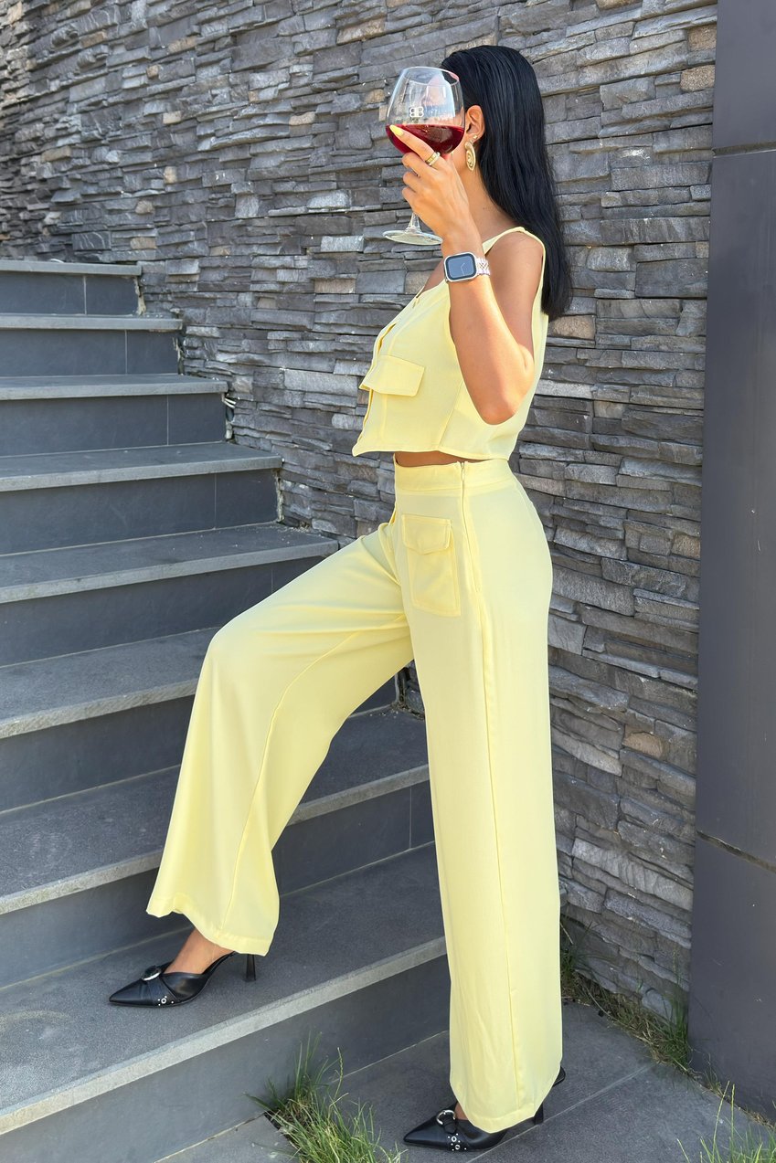 Square Collar Pocket Detail Suit yellow