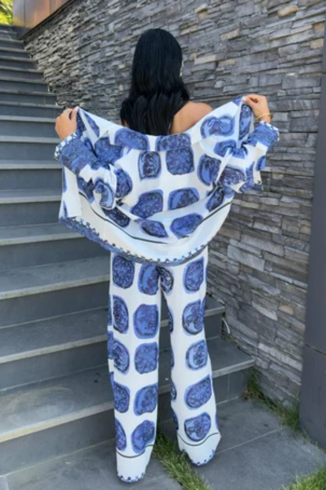Blue Patterned Casual Satin Suit
