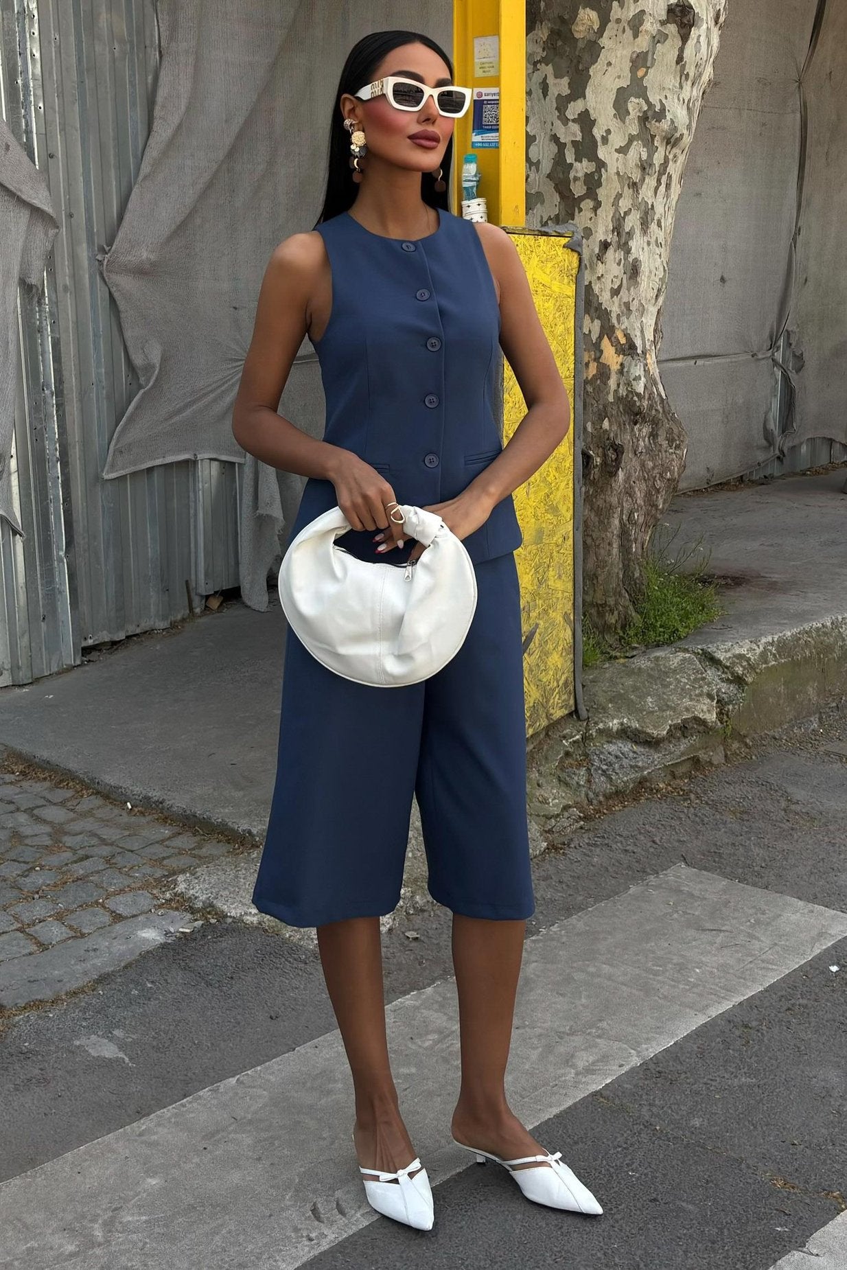 Midi Shorts and Vest Viscose Suit Blue