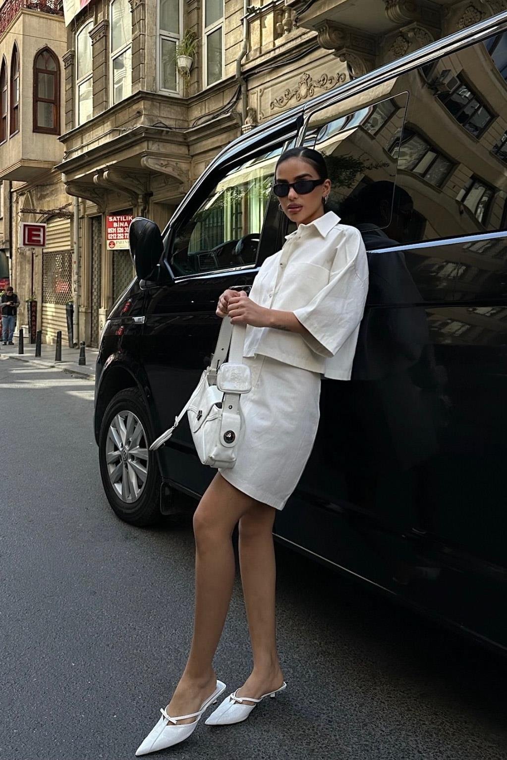 Naomi Gabardine Skirt Suit white