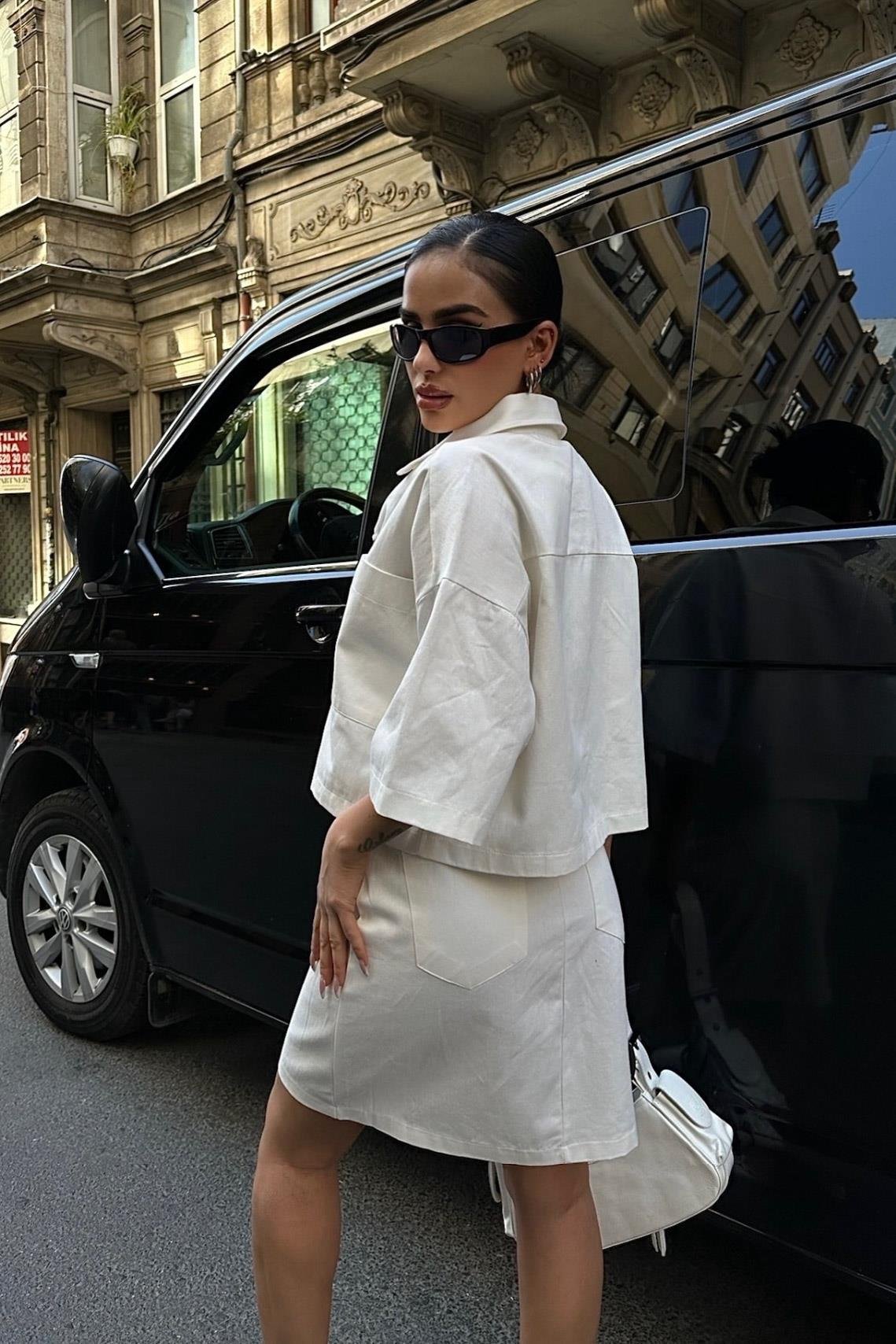 Naomi Gabardine Skirt Suit white