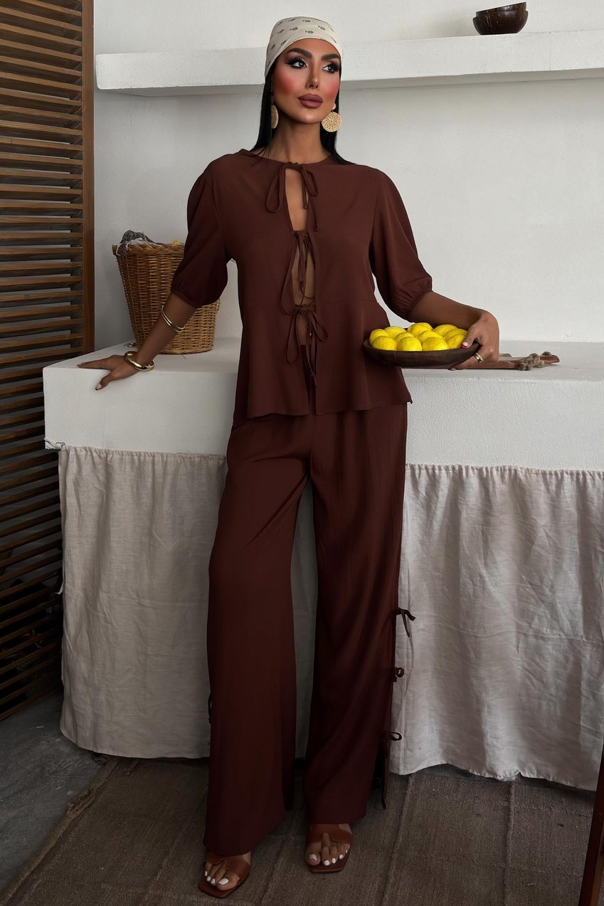 Lace-up Front, Slit-Legged, Crinkle-Shabby Suit Brown