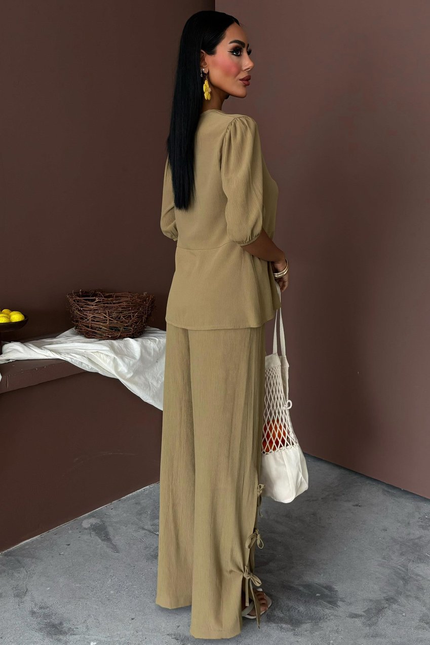 Lace-up Front, Slit-Legged, Crinkle-Shabby Suit Green