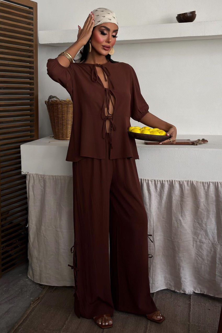 Lace-up Front, Slit-Legged, Crinkle-Shabby Suit Brown