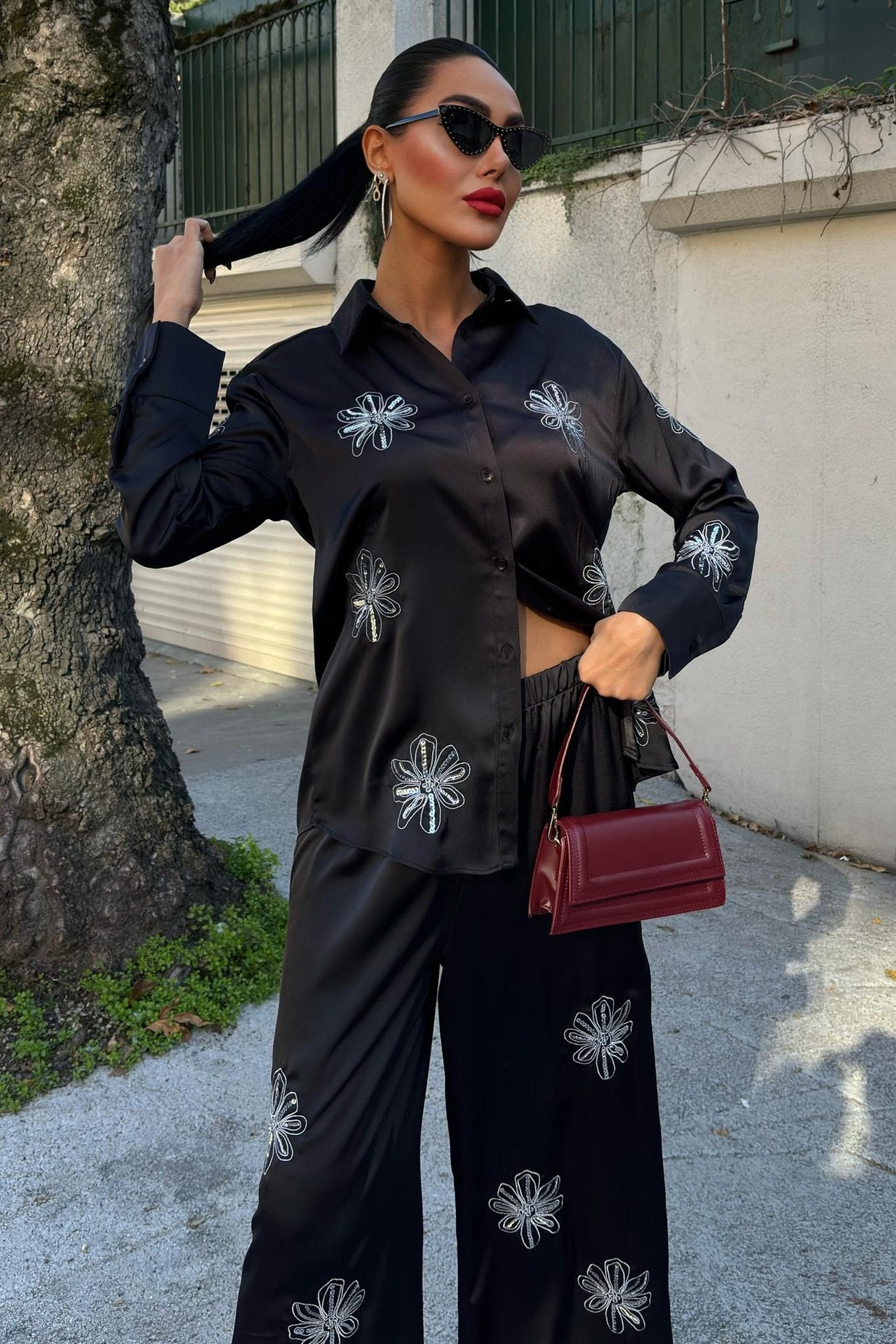 Sequined Glittery Floral Satin Two-Piece Suit Black