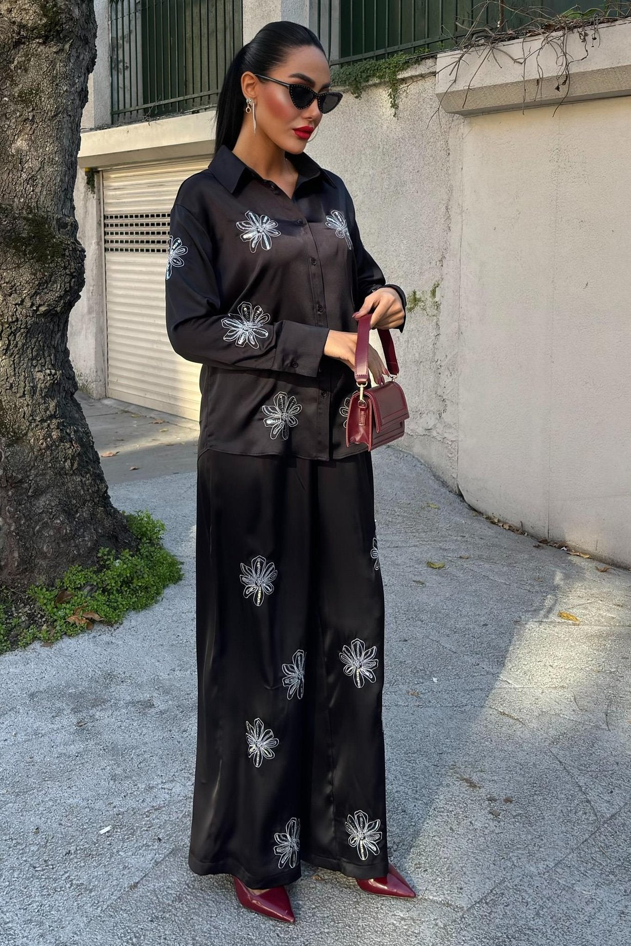 Sequined Glittery Floral Satin Two-Piece Suit Black