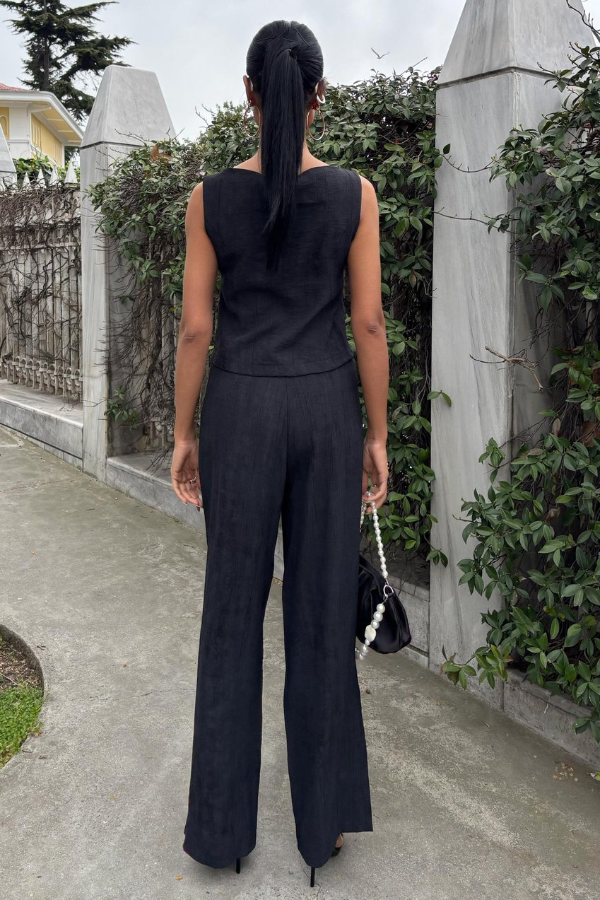 Zero Sleeve Blouse Batik Patterned Trousers Two Piece Set Black