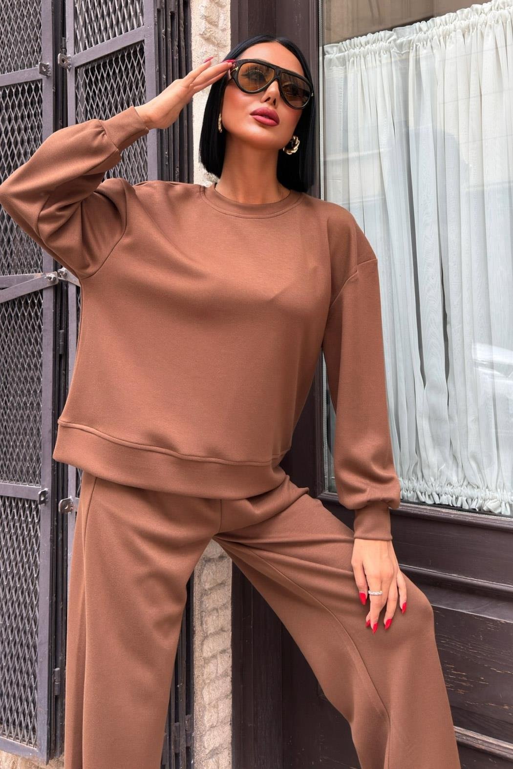 Modal Suit with Back Accessory Decollete Brown