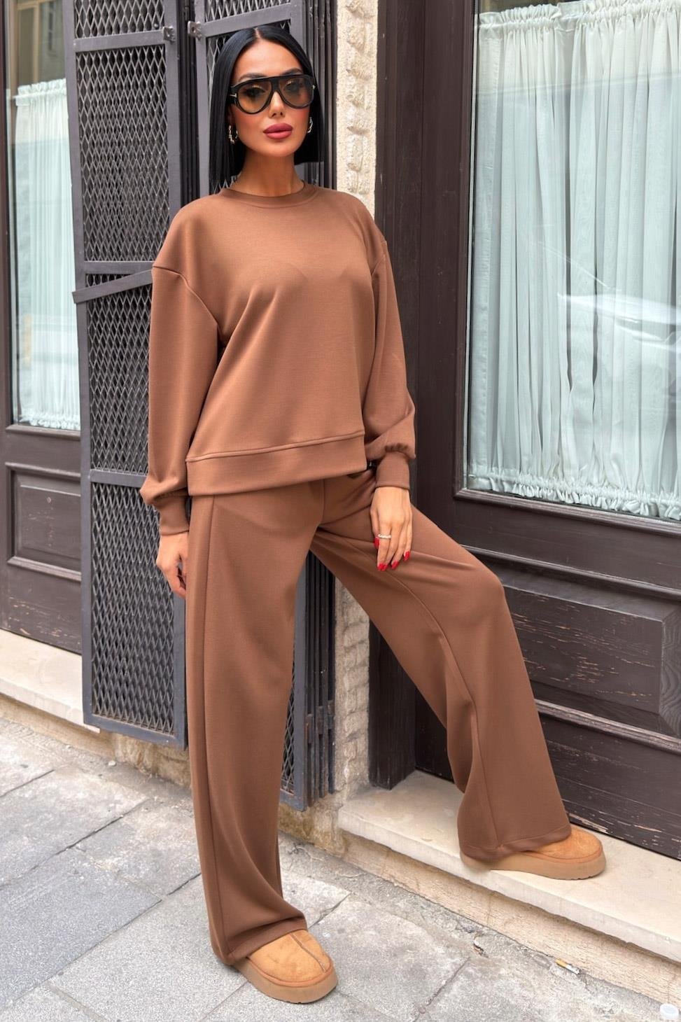 Modal Suit with Back Accessory Decollete Brown