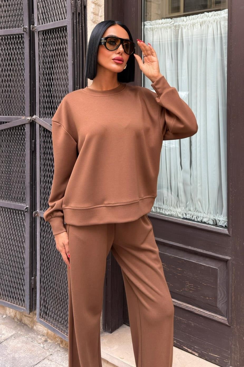 Modal Suit with Back Accessory Decollete Brown