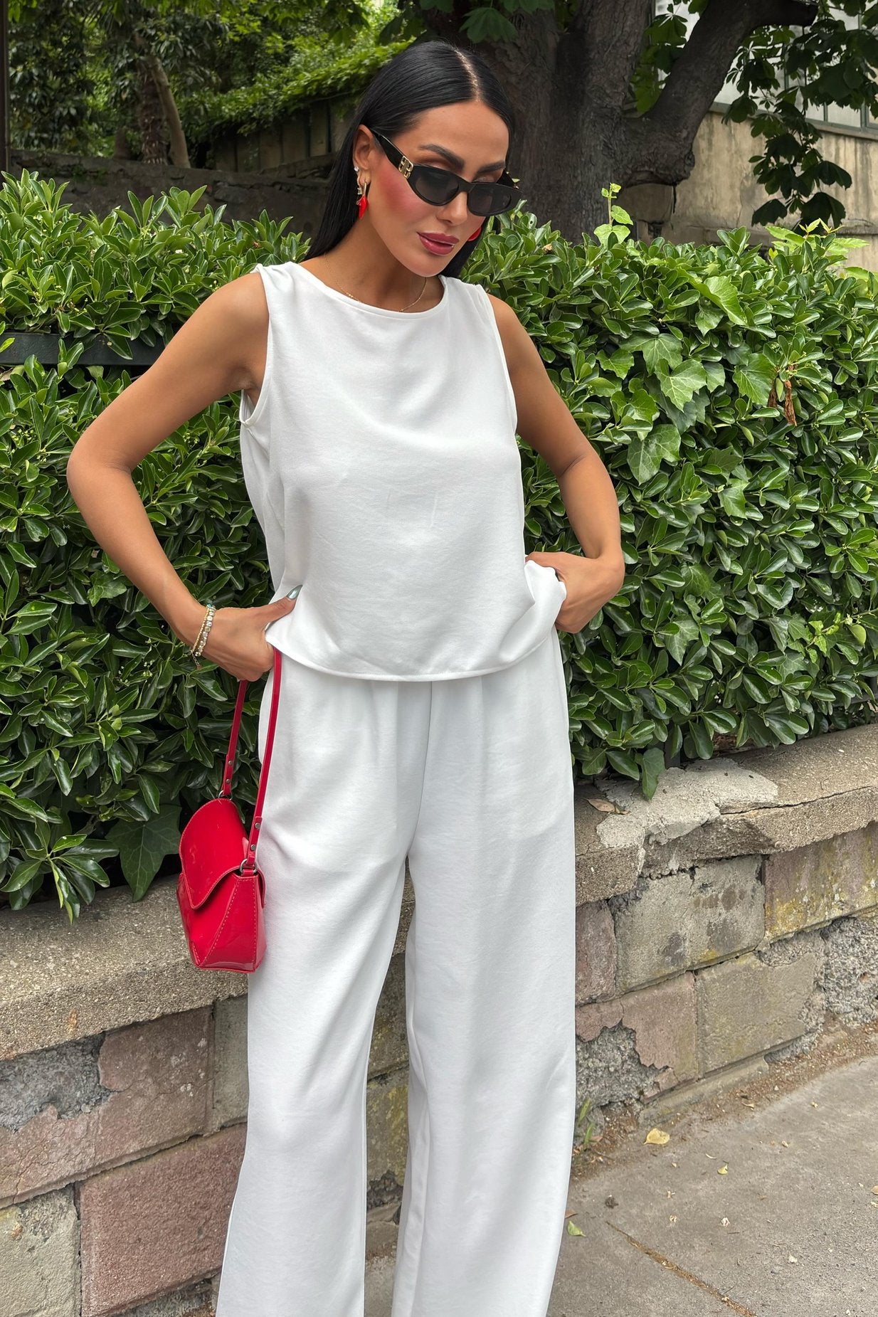Comfortable Laced Backless Suit White