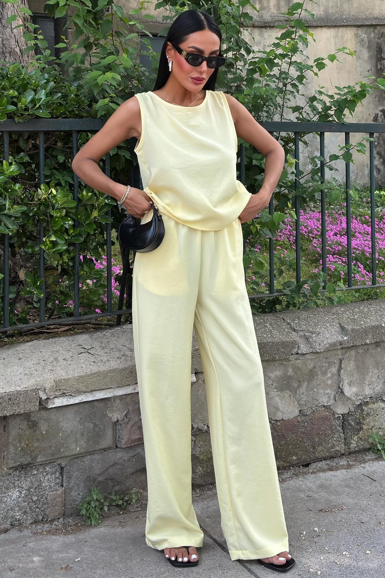 Comfortable Laced Backless Suit yellow