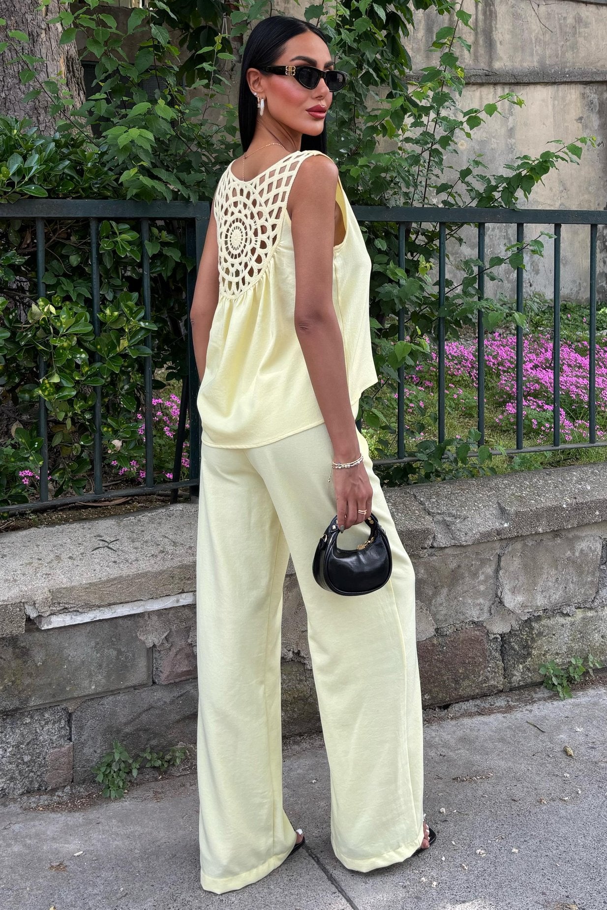Comfortable Laced Backless Suit yellow