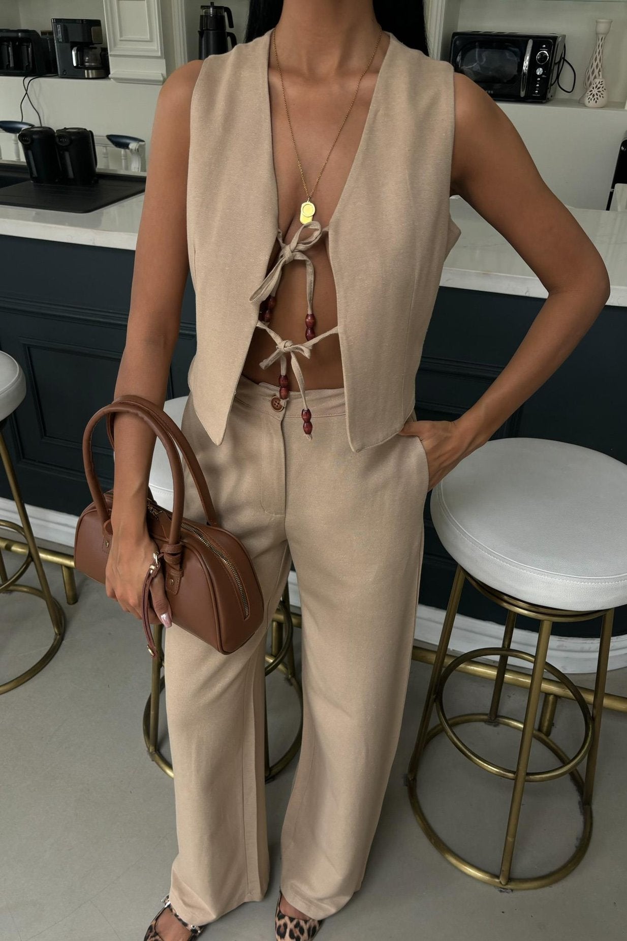 Linen Two-Piece Suit with Tied Vest beige