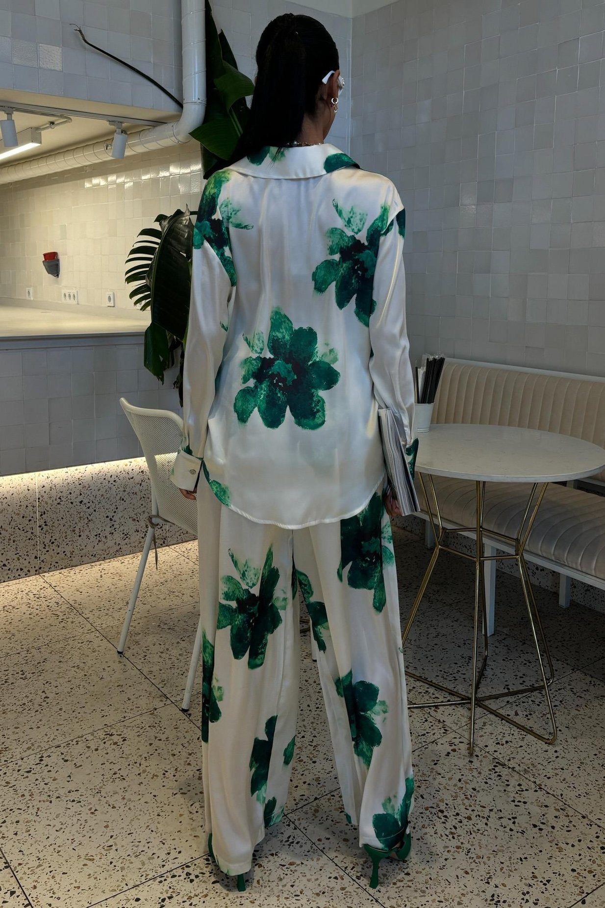 Green Floral Patterned Satin Suit