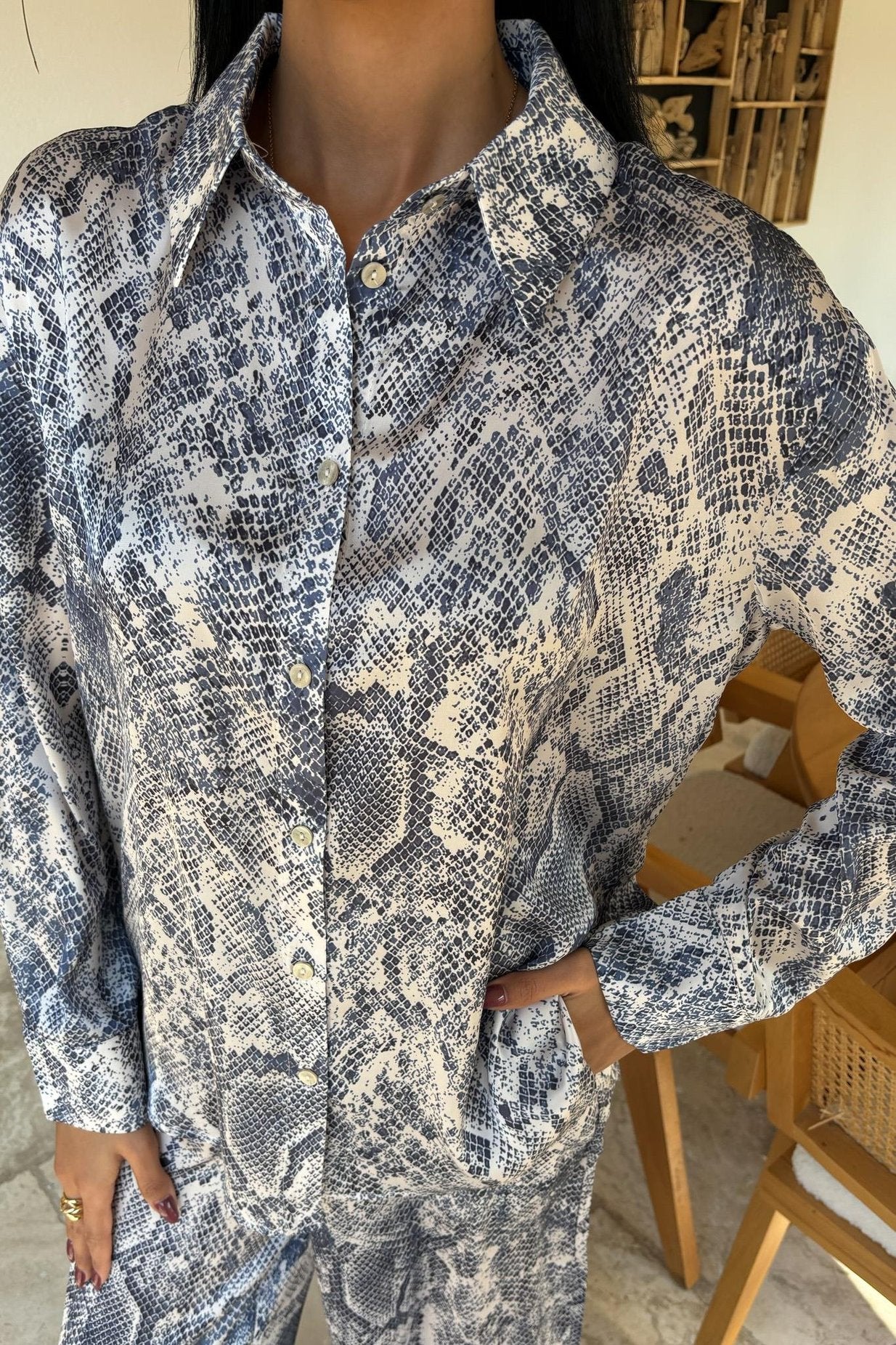 Snake Patterned Satin Casual Suit